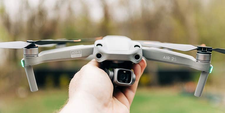 Amazon has one of DJI’s best drones for $200 off right now Amazon has one of DJI’s best drones for $200 off right now